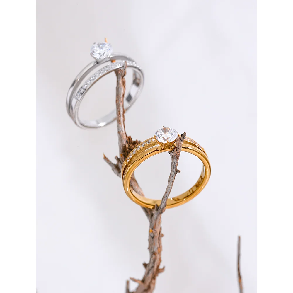 Anel delicado brilhante zircônia cúbica