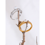 Anel delicado brilhante zircônia cúbica