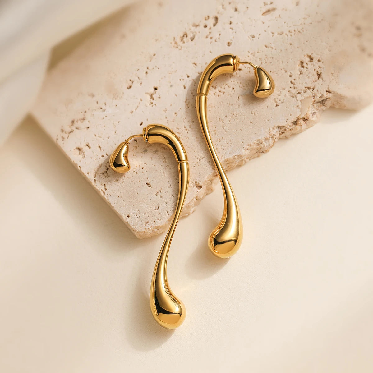 Brinco Dourado Dupla Face