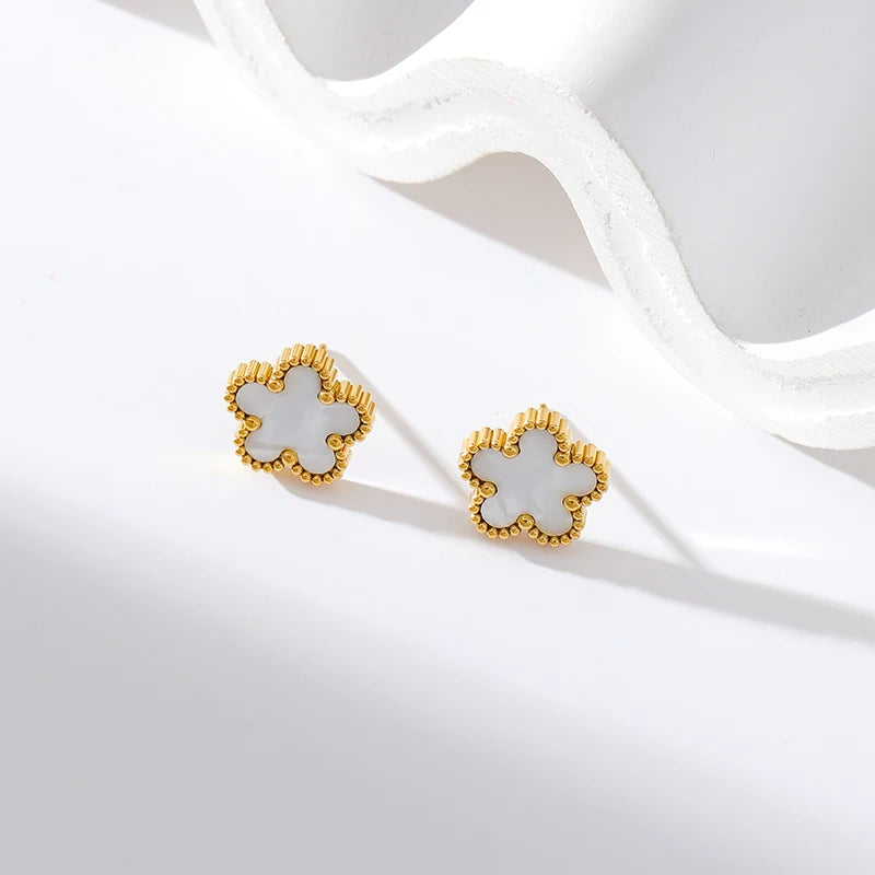 Conjunto de Joias Flor de Ameixa