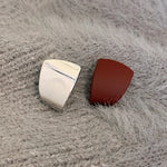 Brincos Assimétricos