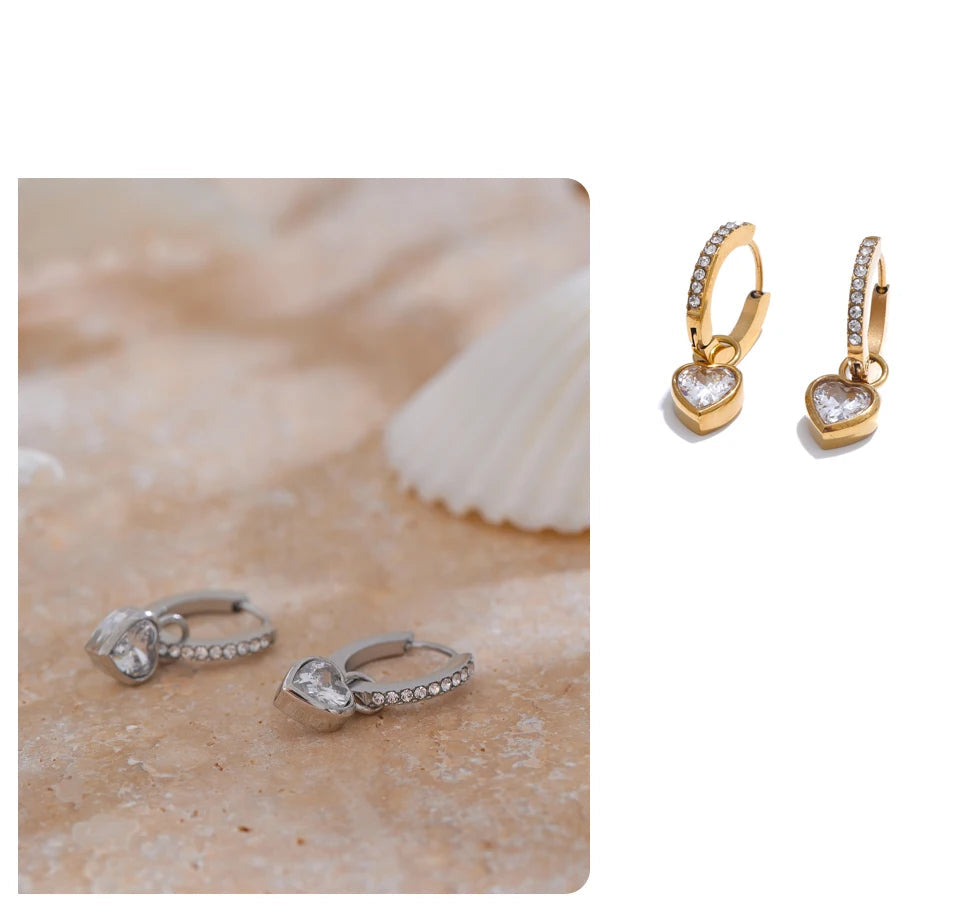 Brincos de Argola com Coração Brilhante