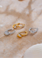 Brincos de Argola com Coração Brilhante