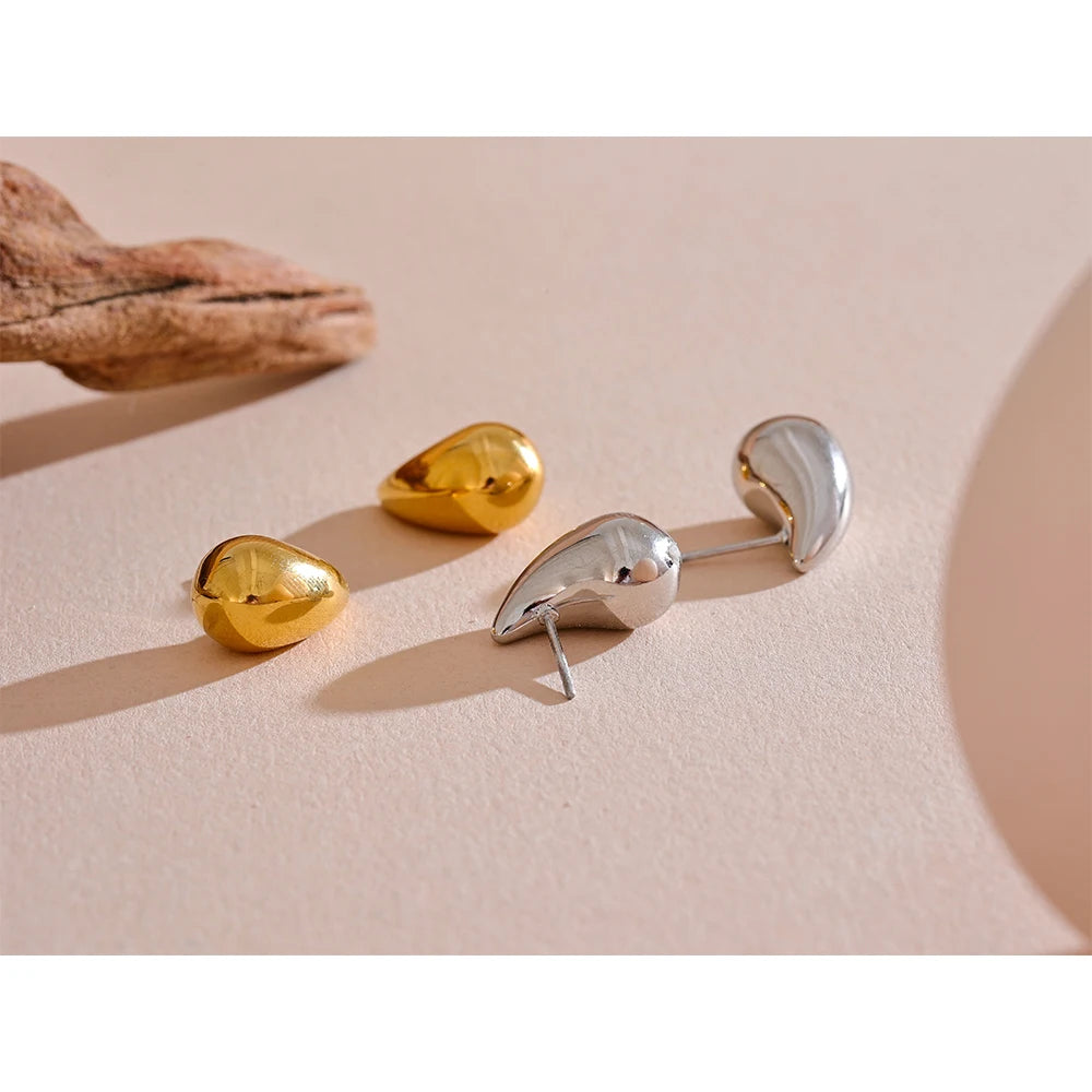 Brincos Elegantes Gota de Água