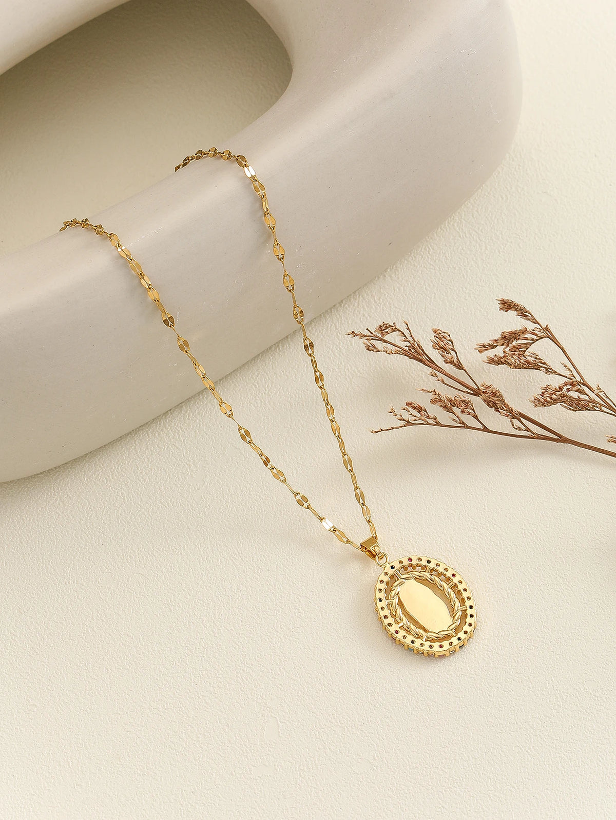 Colar de zircão colorido personalizado, elegante, leve, luxuoso e versátil