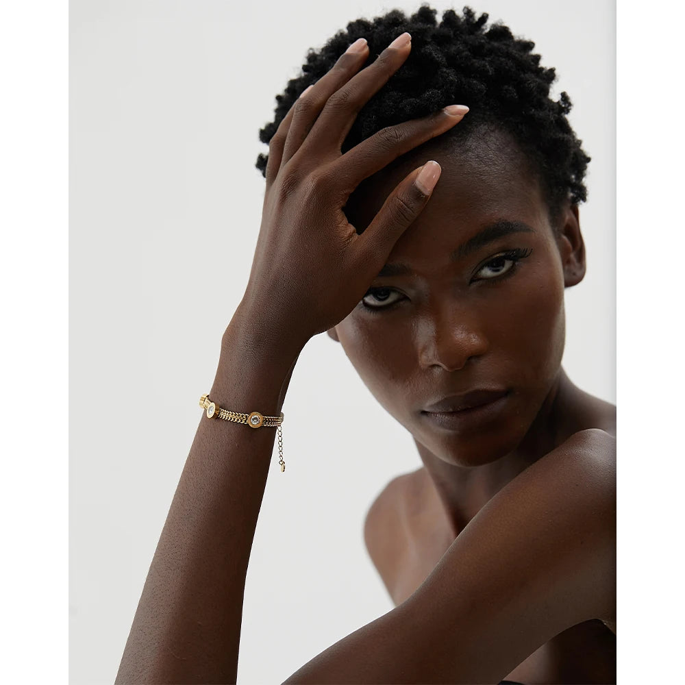 pulseira feminina na moda jóias clássicas