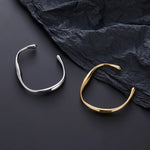 Pulseira de aço inoxidável para mulheres, pulseiras irregulares prateadas com abertura ajustável, pulseiras para casal, acessórios de joias, presentes