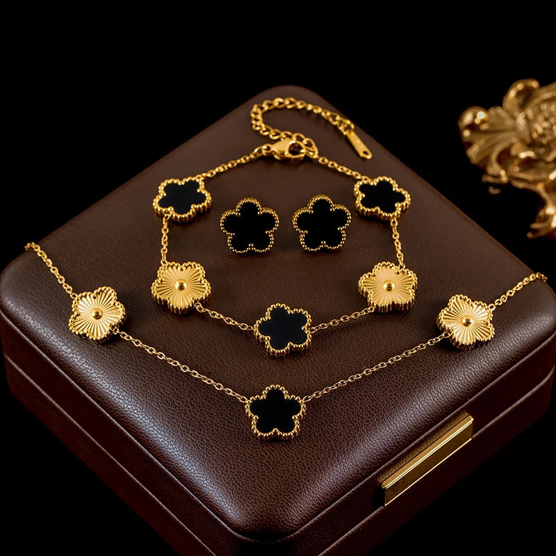 Conjunto de Joias Flor de Ameixa