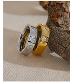 Anel de zircônia cúbica coração 