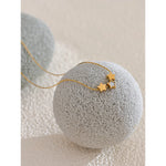 Colar Dourado Estrelas