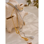 Colar requintado banhado cor de ouro