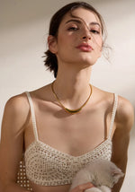 Colar gargantilha dourado