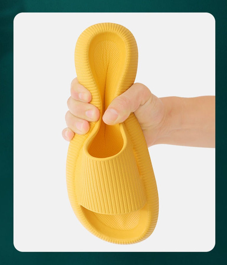 chinelo nuvem amarelo