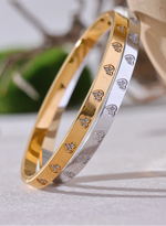 Pulseira Dourada de Coracao